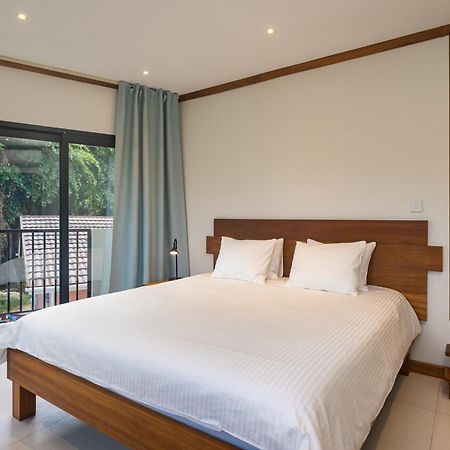 Lodoicea Apartments Bel Ombre Ngoại thất bức ảnh