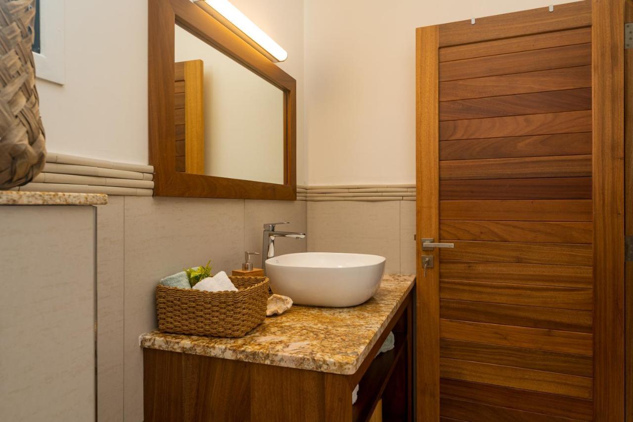 Lodoicea Apartments Bel Ombre Ngoại thất bức ảnh