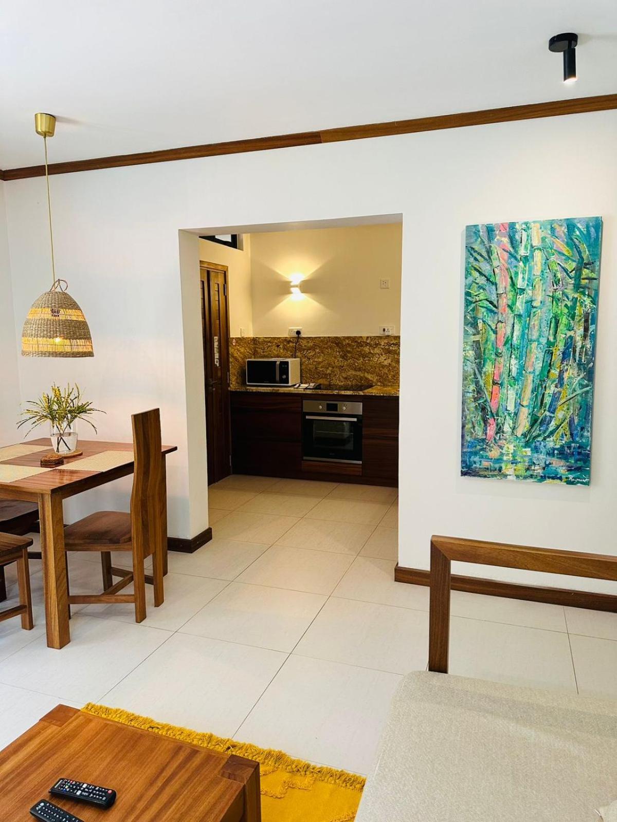 Lodoicea Apartments Bel Ombre Ngoại thất bức ảnh