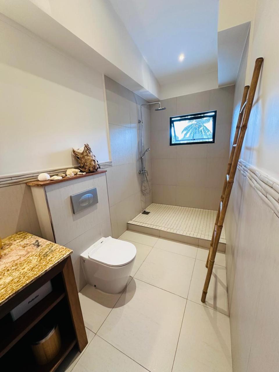 Lodoicea Apartments Bel Ombre Ngoại thất bức ảnh