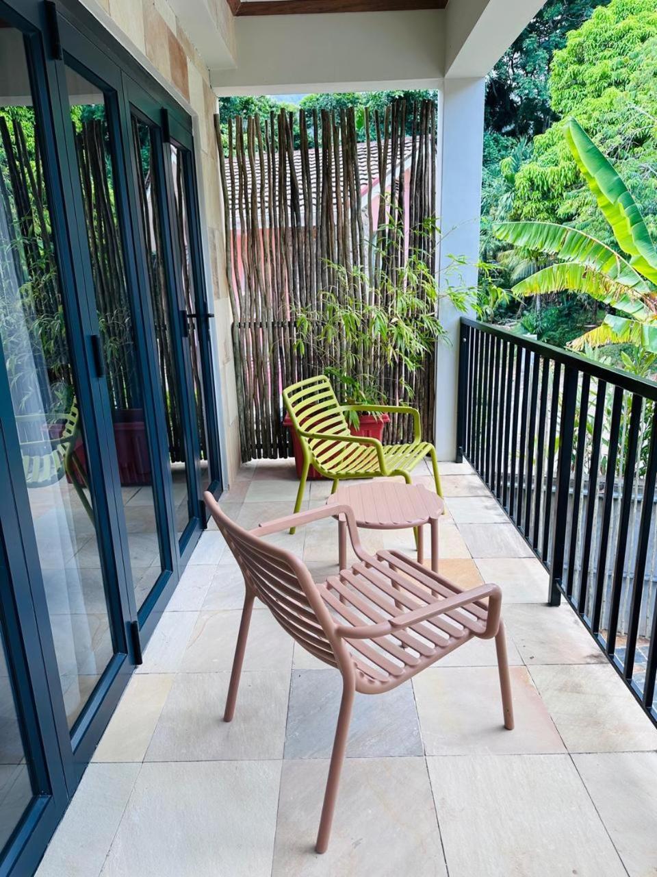 Lodoicea Apartments Bel Ombre Ngoại thất bức ảnh